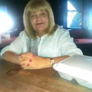 Meet your Posher, Sharon